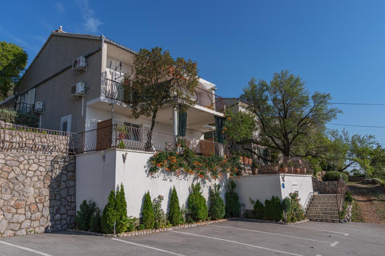 Apartmens Mendula Apartment Senj  Luaran gambar