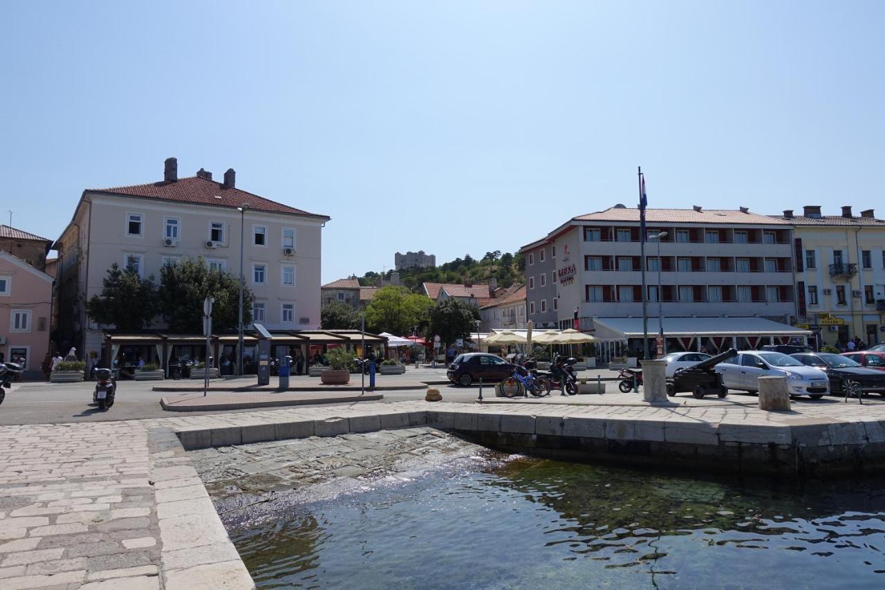 Apartmens Mendula Apartment Senj  Luaran gambar