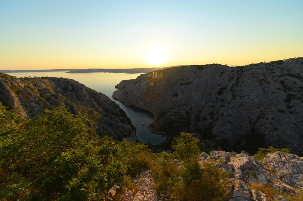 Apartmens Mendula Apartment Senj  Luaran gambar