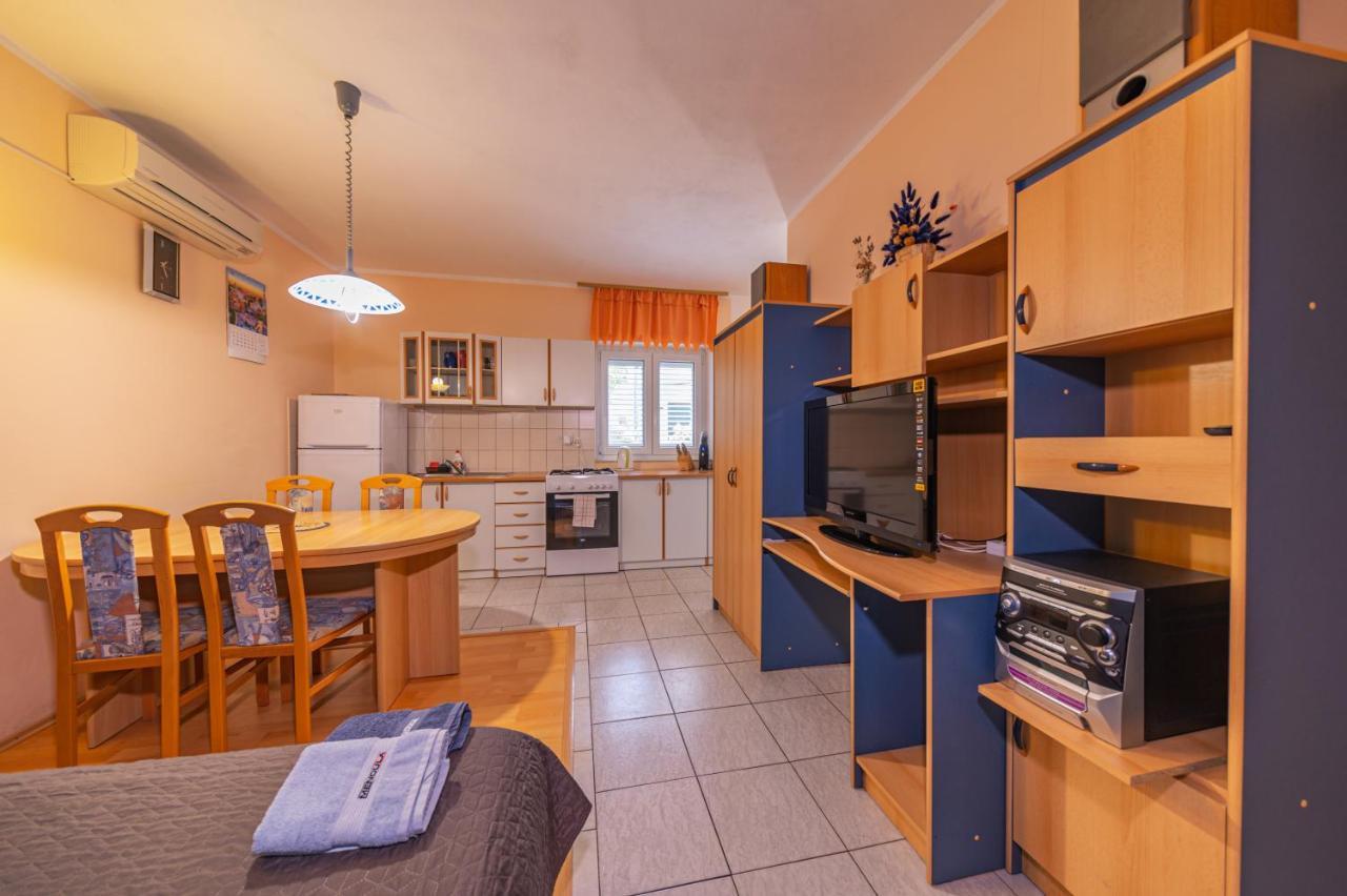 Apartmens Mendula Apartment Senj  Luaran gambar